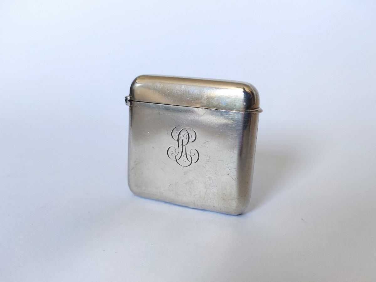 Pyrogenic Photo Holder In Sterling Silver And Vermeil With Secret Compartment. Matchbox.-photo-2