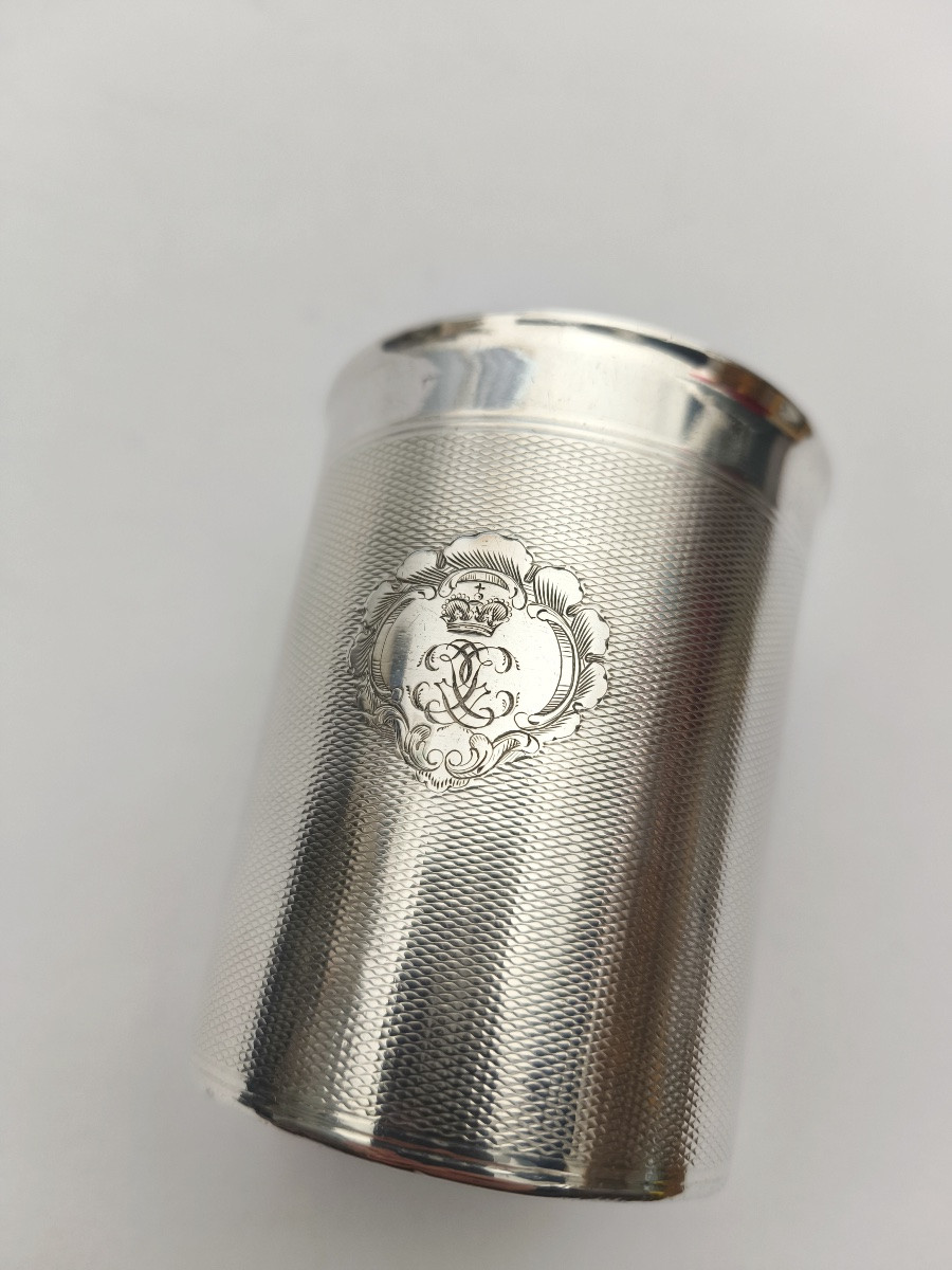  Aucoc Ainé : Lourde Timbale En Argent Massif Guilloché. Prince Allemand / Russe. Début XIXe-photo-3