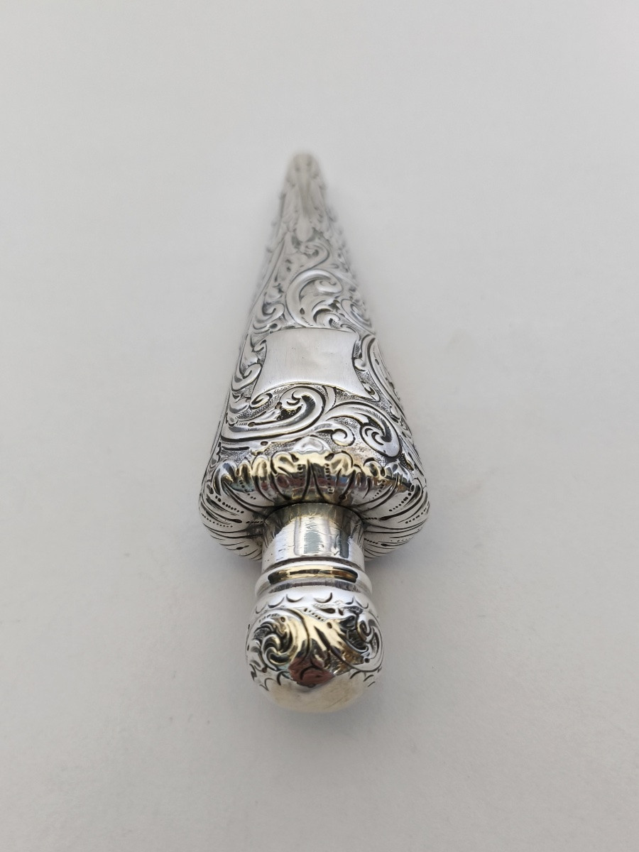 Large English Truncated Perfume Bottle, Victorian Era, 19th Century. Plant Decoration, Art Nouveau-photo-5