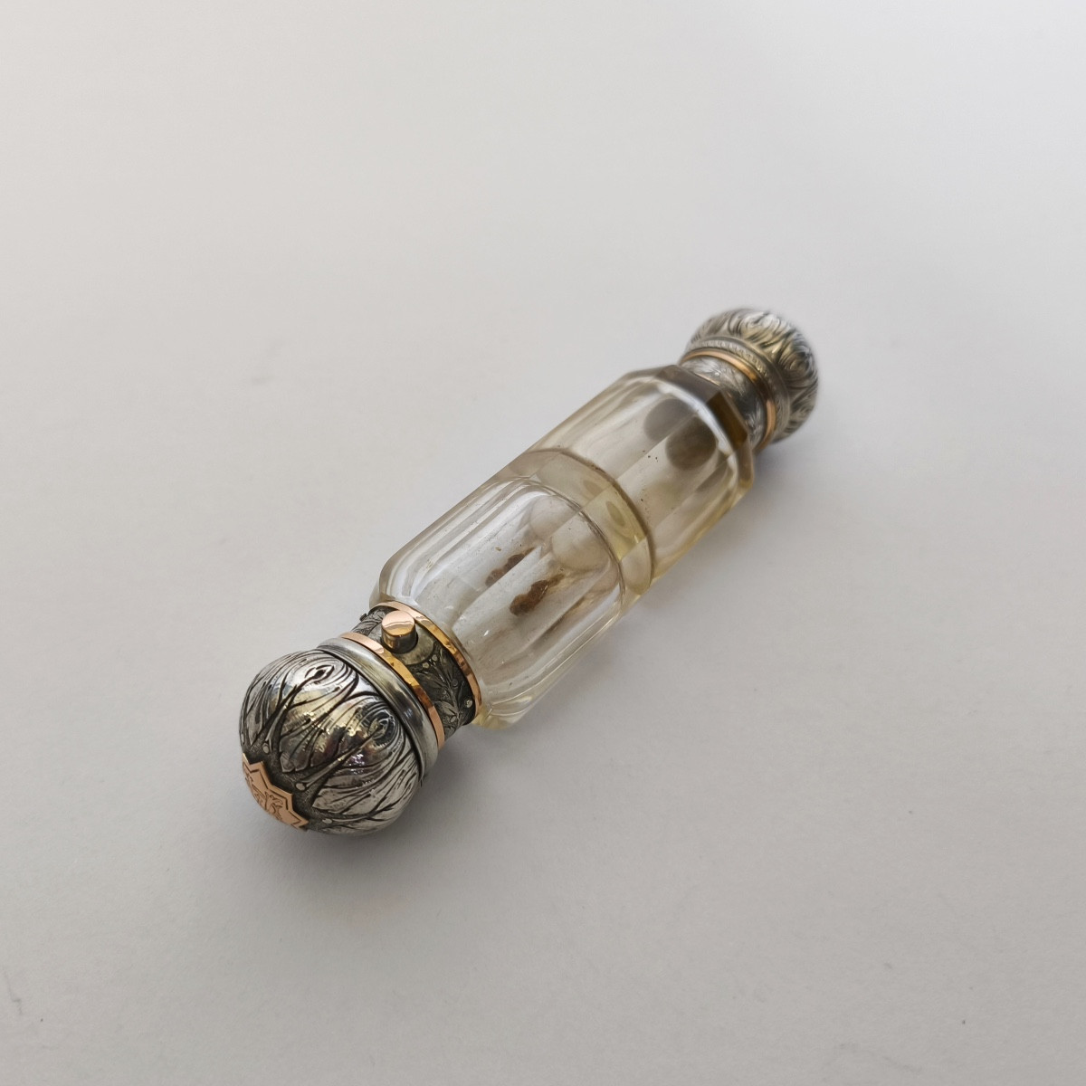 Double Salt And Perfume Bottle In Gold, Sterling Silver, Glass And Sterling Silver Vermeil. France 19th Century