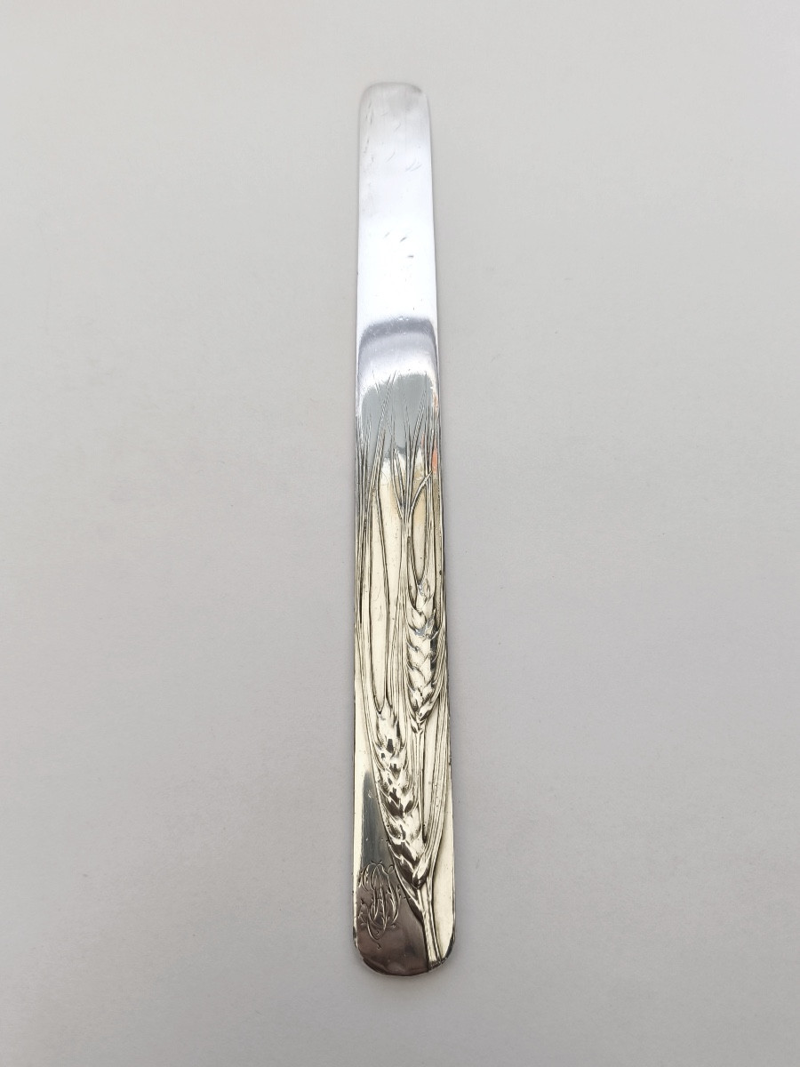 Large Art Nouveau Solid Wood Letter Opener With Wheat Ear Decoration. 