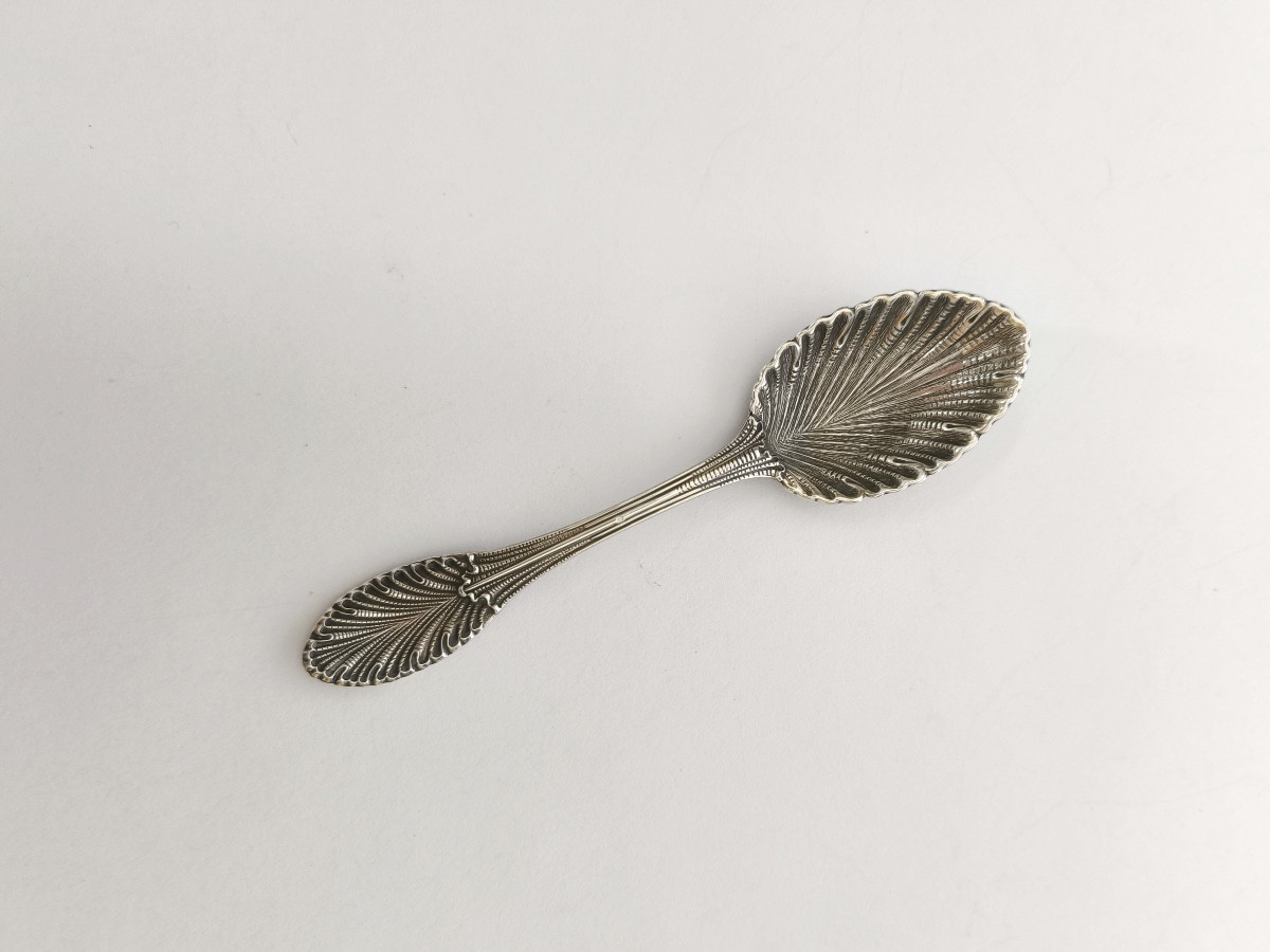 ianmaria Buccellati : cuillère à dessert en argent massif. Italie, XXe siècle