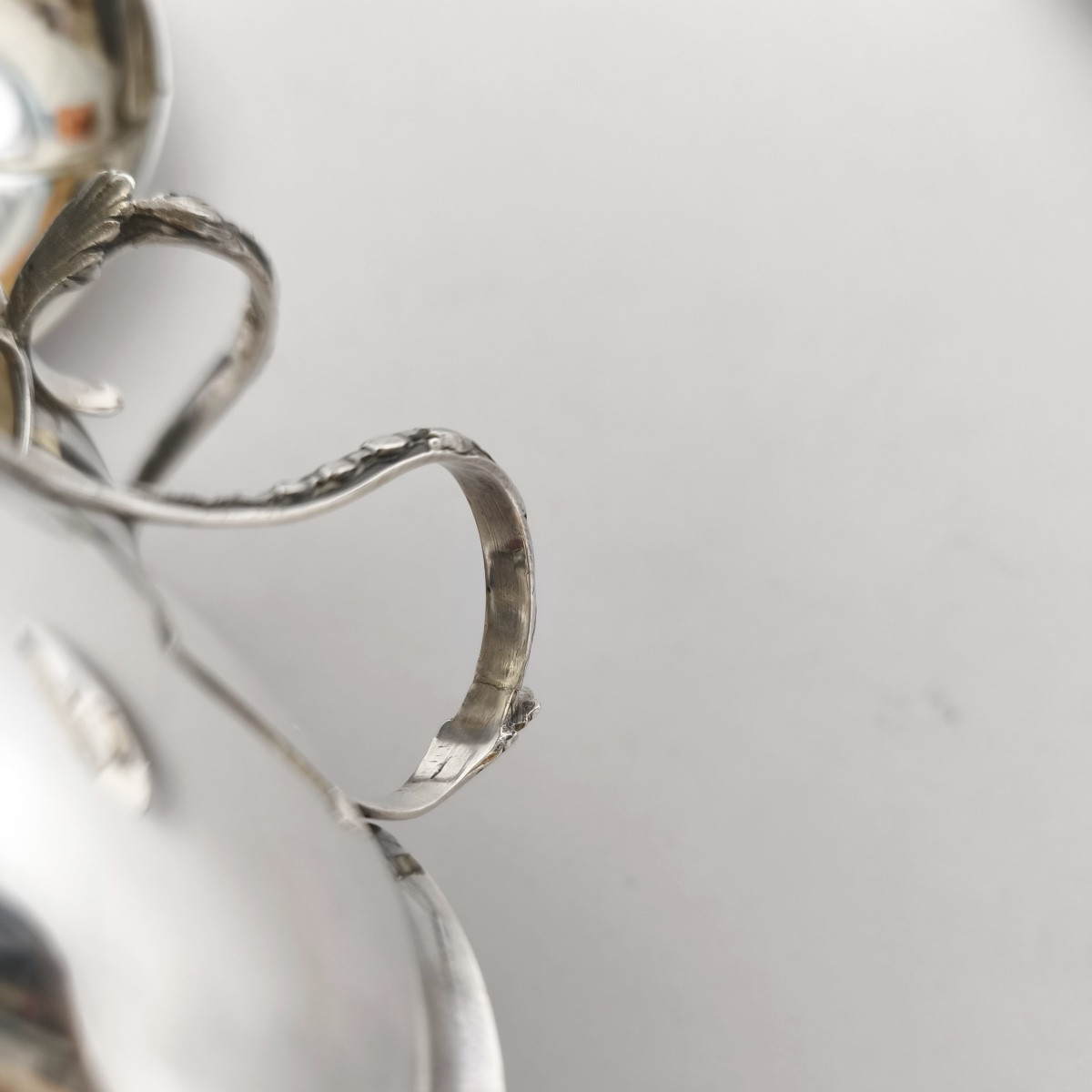Puiforcat: Pair Of Art Nouveau / Art Deco Solid Silver Cups And Saucers, Early 20th Century. -photo-5