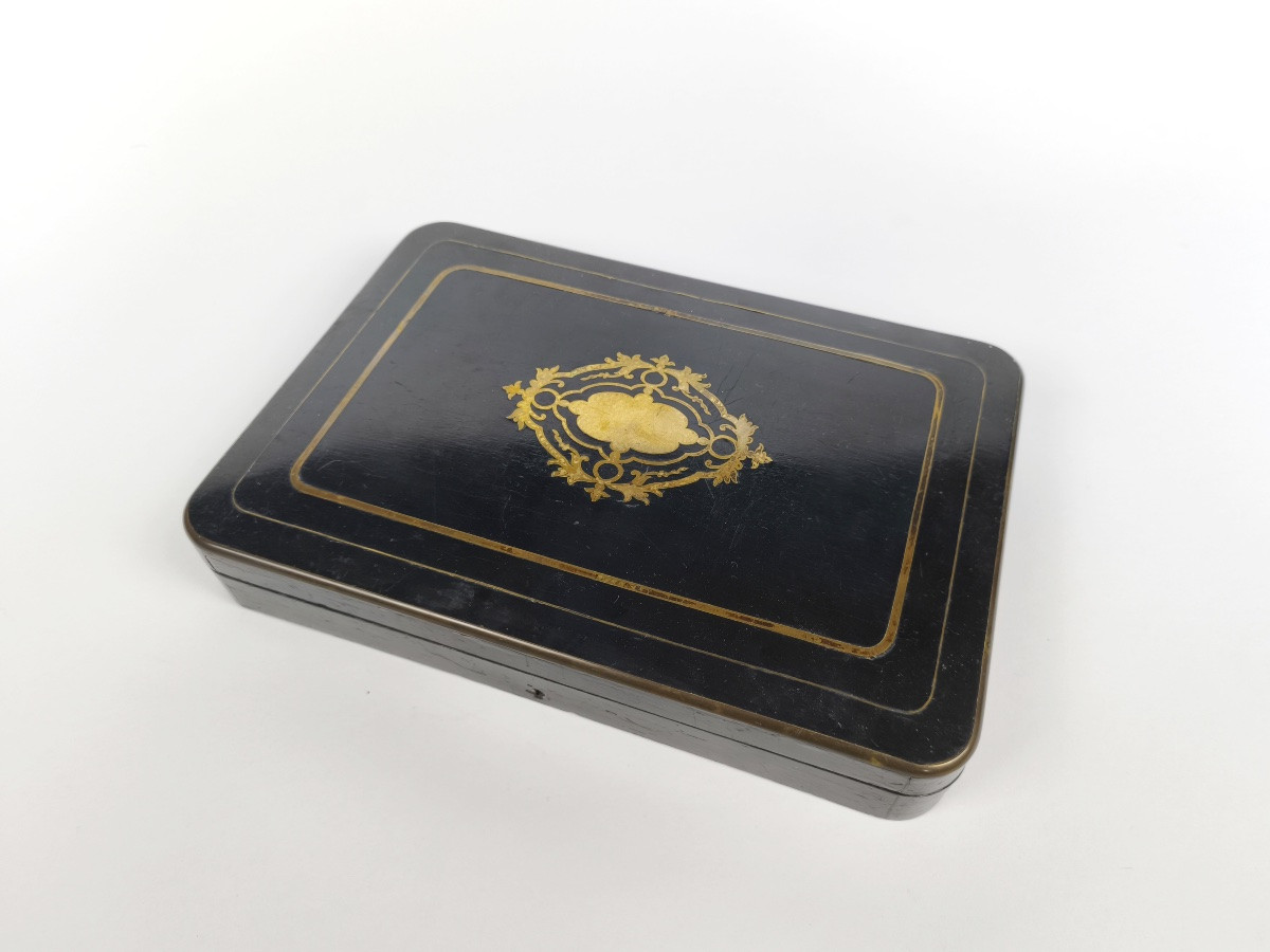 Queill&eacute; : Coffret n&eacute;cessaire &agrave; th&eacute; en argent massif vermeil en &eacute;crin, fin XIXe si&egrave;cle. Cuill&egrave;re-photo-2