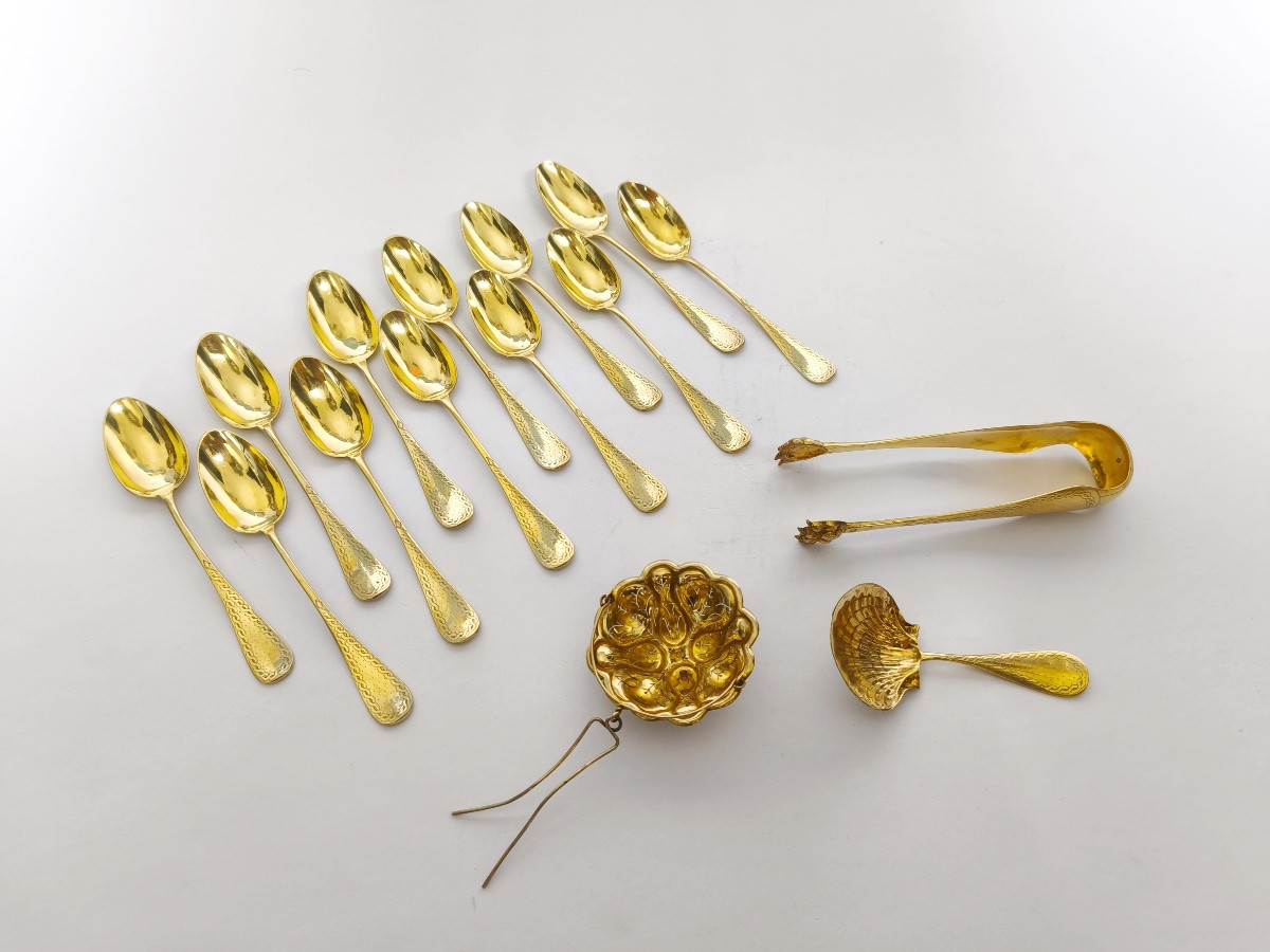 Queill&eacute; : Coffret n&eacute;cessaire &agrave; th&eacute; en argent massif vermeil en &eacute;crin, fin XIXe si&egrave;cle. Cuill&egrave;re-photo-3