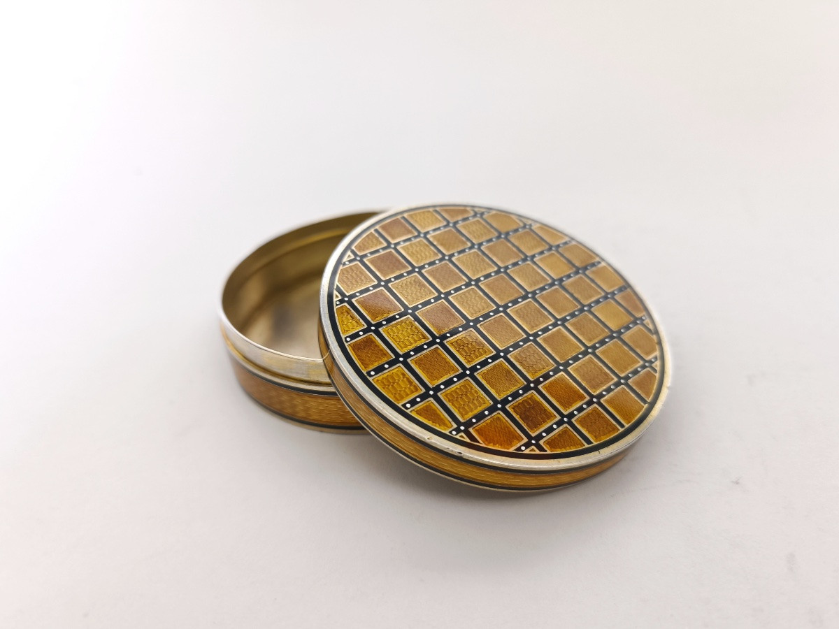 Puiforcat (?): Snuff Box In Solid Silver, Guilloché Vermeil & Enamel. Enamel. Art Deco-photo-8