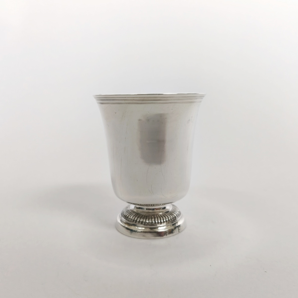 Etienne Trembley, Orl&eacute;ans : timbale tulipe en argent massif du XVIIIe si&egrave;cle. Fermiers G&eacute;n&eacute;raux-photo-2