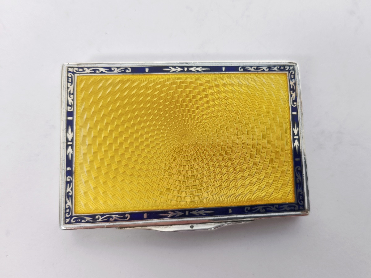  Franz Schneider : boite étui en argent massif guilloché et émaillé. Autriche, début XXe siècle-photo-2