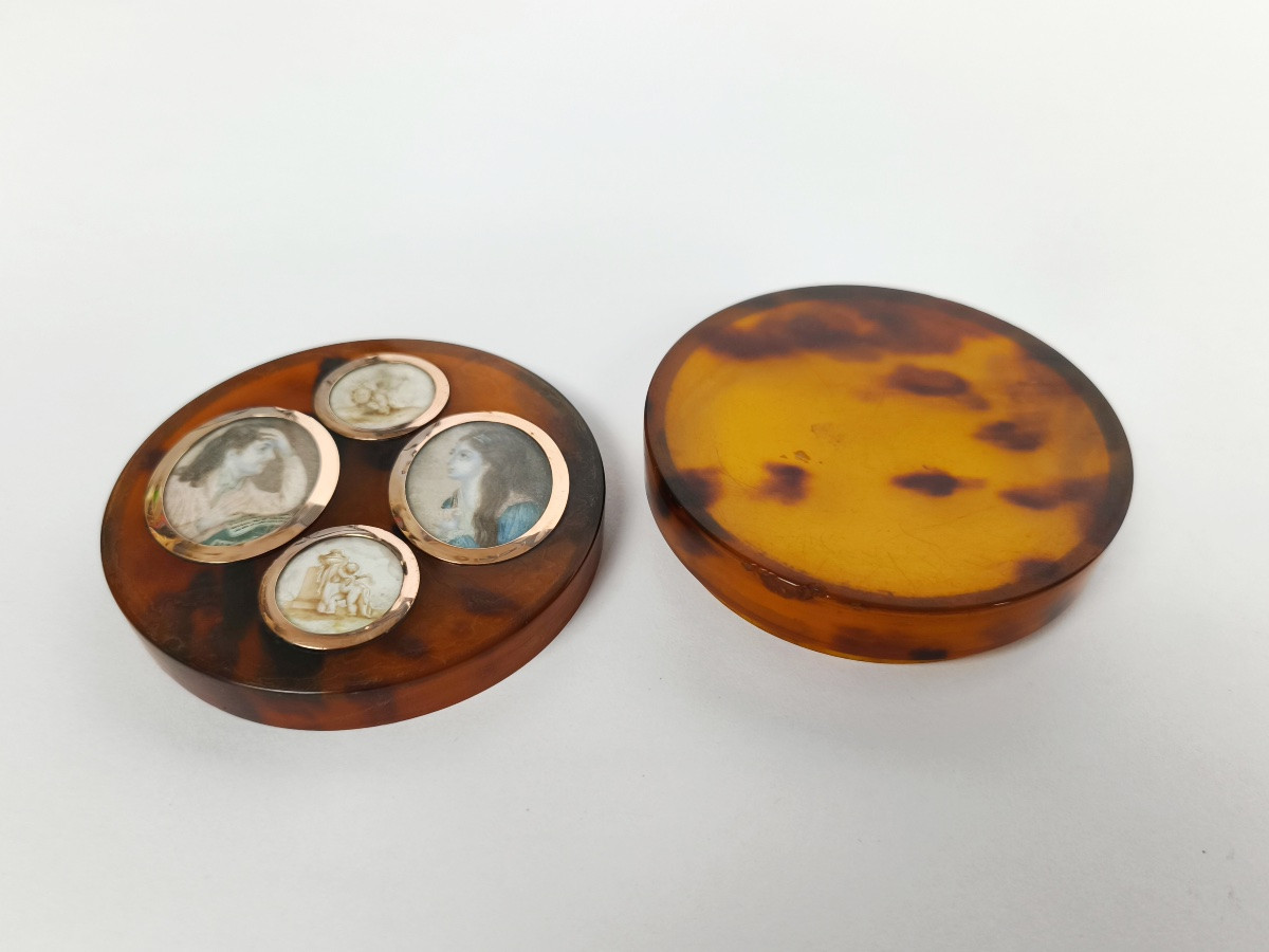 Large Romantic Tortoiseshell Candy Box/snuffbox With 4 Gold-rimmed Miniatures, 18th Century-photo-2