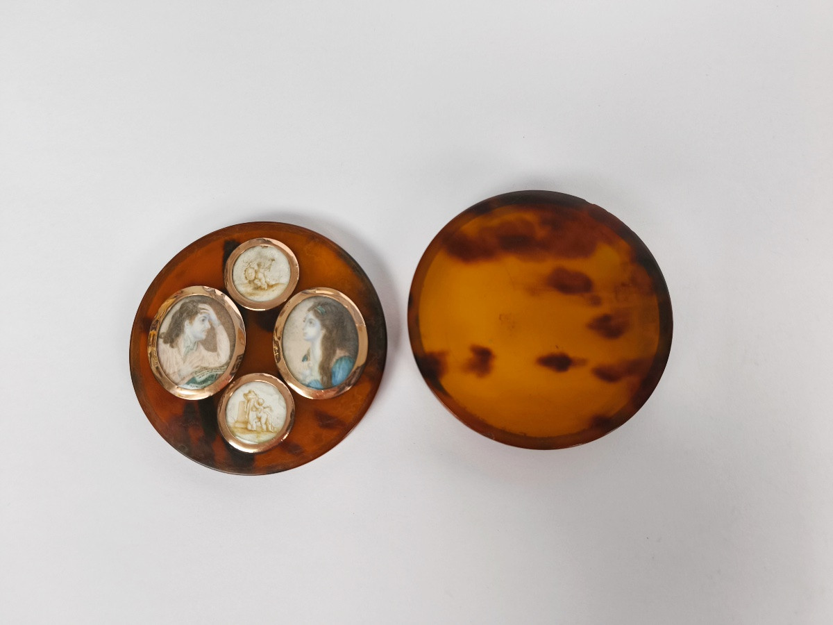 Large Romantic Tortoiseshell Candy Box/snuffbox With 4 Gold-rimmed Miniatures, 18th Century-photo-3
