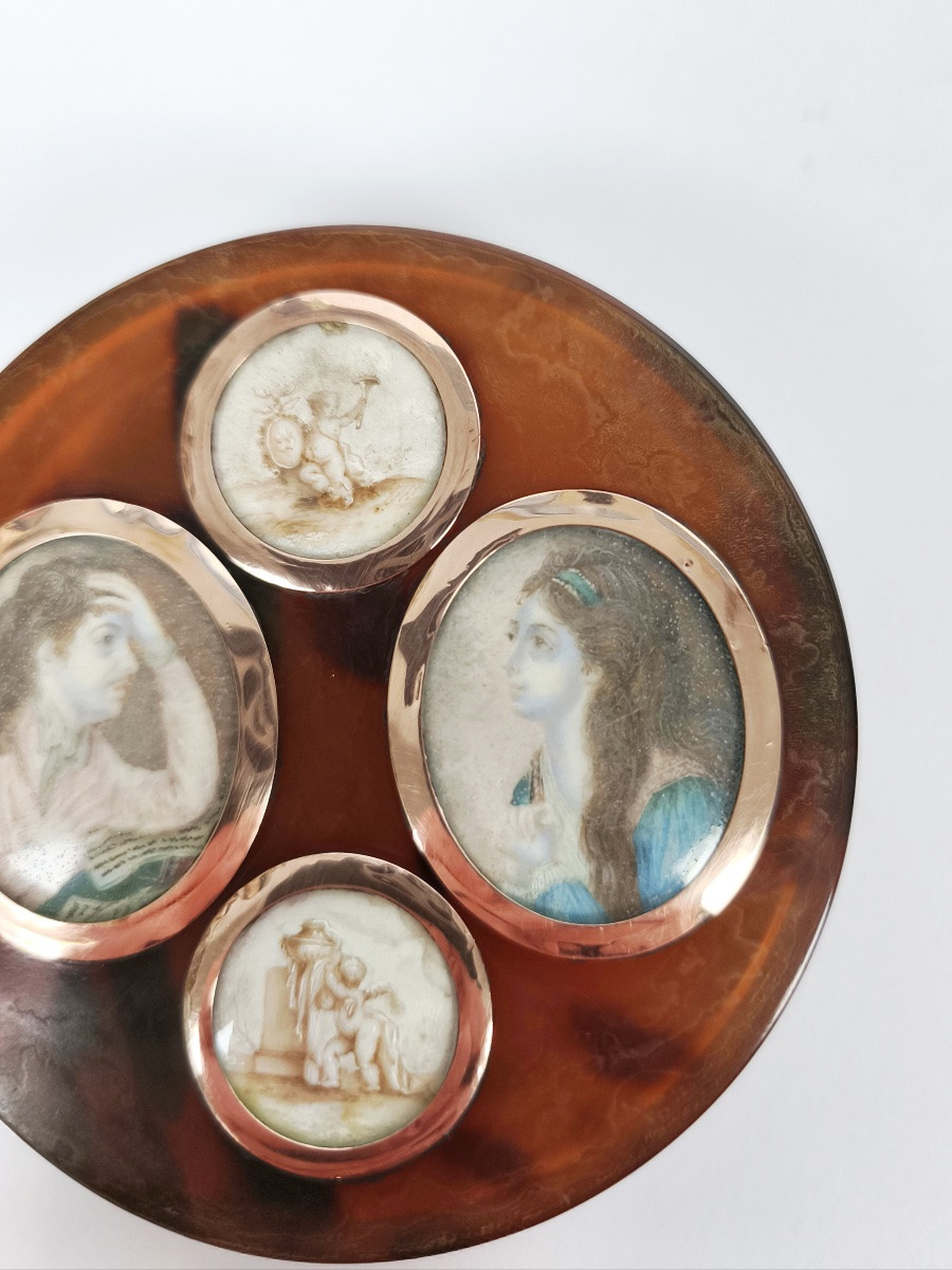 Large Romantic Tortoiseshell Candy Box/snuffbox With 4 Gold-rimmed Miniatures, 18th Century-photo-2