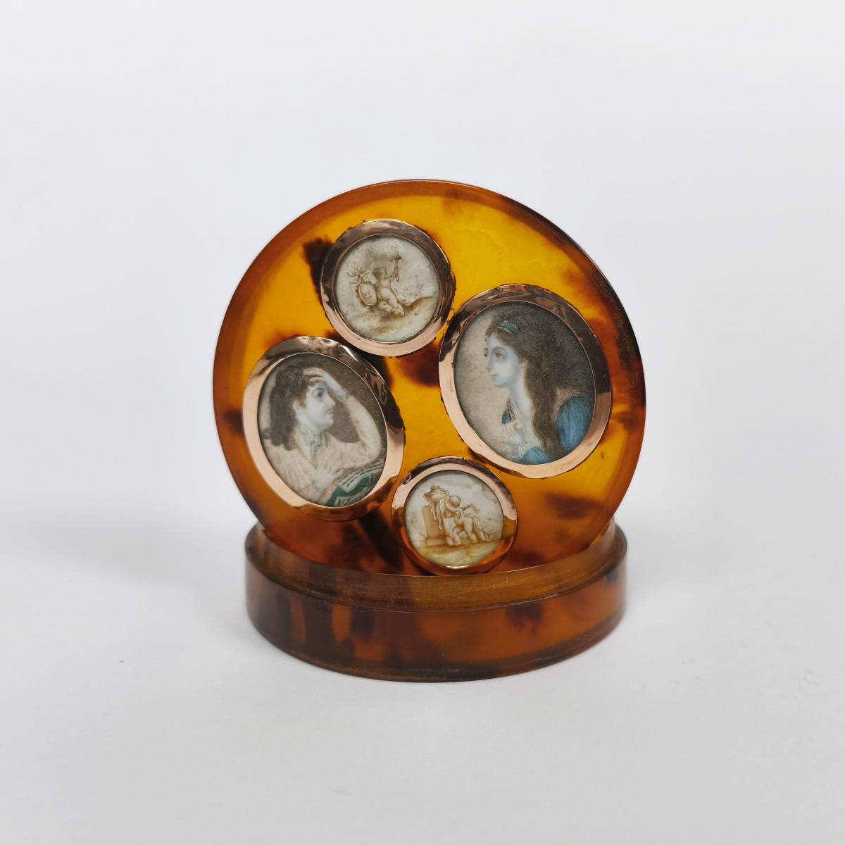 Large Romantic Tortoiseshell Candy Box/snuffbox With 4 Gold-rimmed Miniatures, 18th Century-photo-8