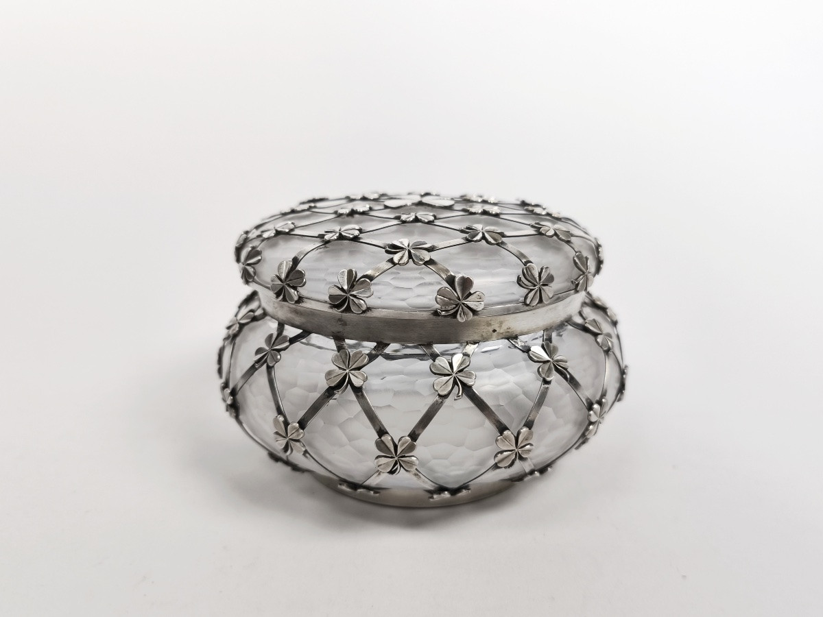 Grande boite bonbonni&egrave;re en verre givr&eacute; et argent massif Art Nouveau / art D&eacute;co. D&eacute;but XXe-photo-3