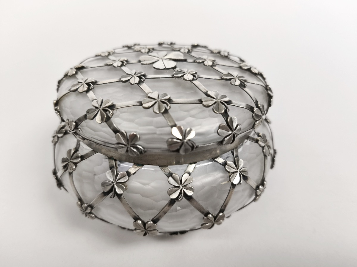 Grande boite bonbonni&egrave;re en verre givr&eacute; et argent massif Art Nouveau / art D&eacute;co. D&eacute;but XXe-photo-7