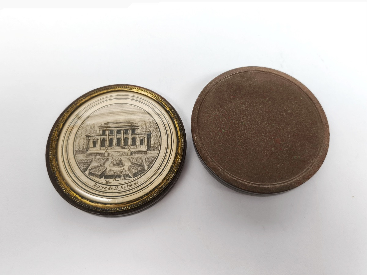 Snuffbox In Composition Imitating Porphyry & Engraving Of A Parisian House. 18th-19th Century-photo-3