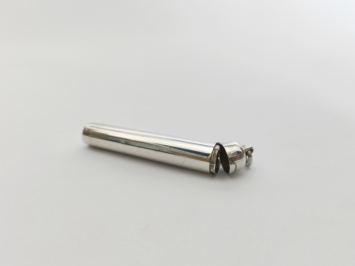 Silver Cigarette Holder; Fashionable Sautoir Pendant, Perfume Bottle. Late 19th Century-photo-5