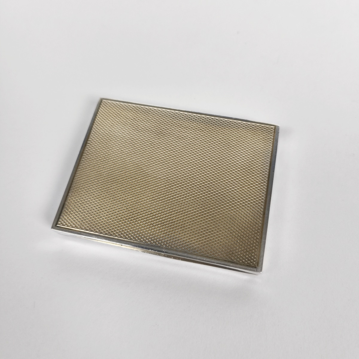 Art Deco: Solid Silver And Vermeil Case; Guilloché And Enameled. Early 20th Century. Enamel-photo-4