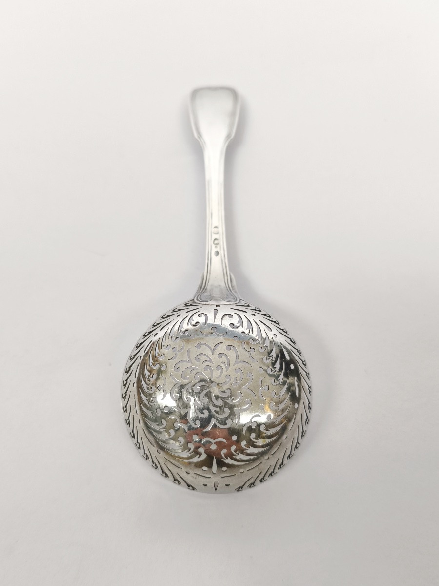 Lourde cuillère à sucre saupoudreuse en argent massif, 1er coq 1798-1809. Fin XVIIIe - deb XIXe-photo-4