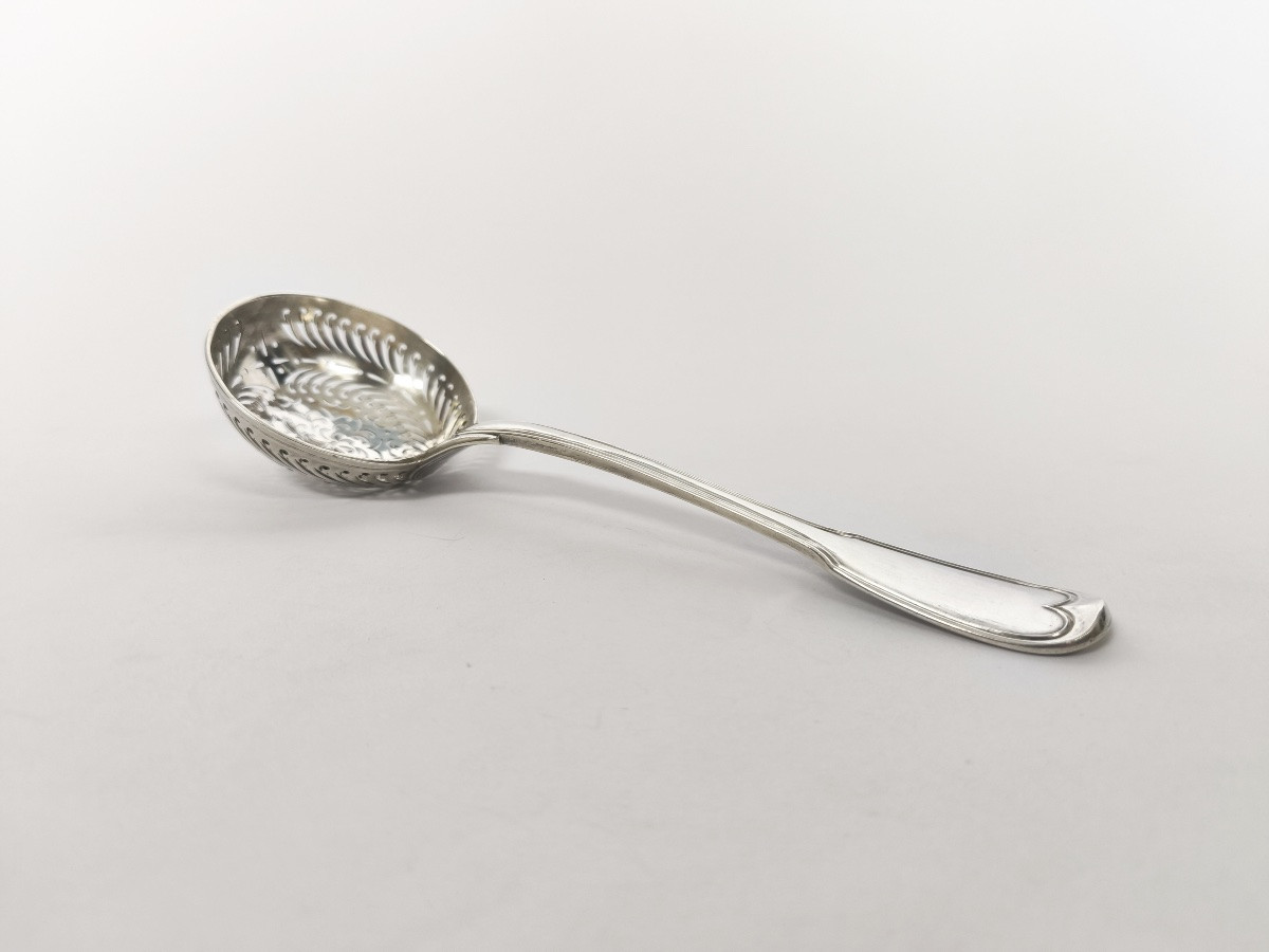 Lourde cuillère à sucre saupoudreuse en argent massif, 1er coq 1798-1809. Fin XVIIIe - deb XIXe-photo-2