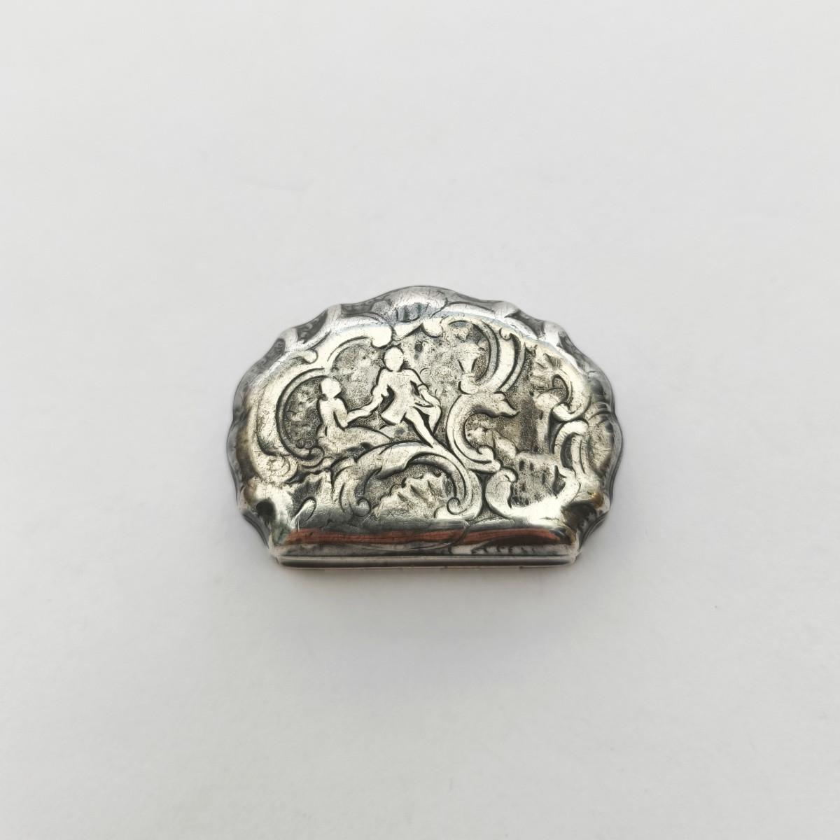 A Very Small Snuffbox For A Woman Or Child, Solid Silver Rocaille Style. Early Reign Of Louis XV, 18th Century.-photo-3