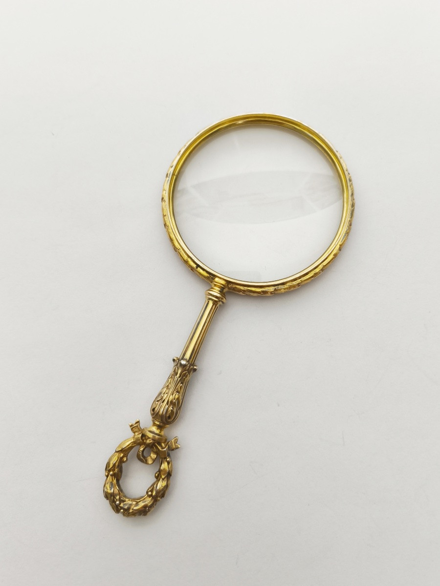 Boin Taburet : loupe en argent massif vermeil de style Louis XVI. Fin du XIXe siècle. -photo-4