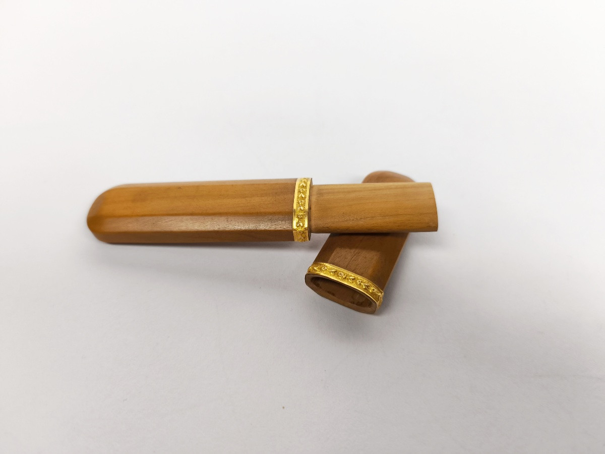 Large Needle Case Or Message Case In Solid Wood And Gold. 19th Century. Bonnechose Family. -photo-4