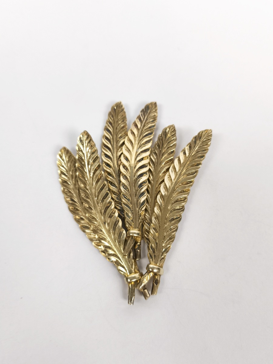 Odiot : trois porte-couteaux Plume en argent massif vermeil. XXe siècle. -photo-1