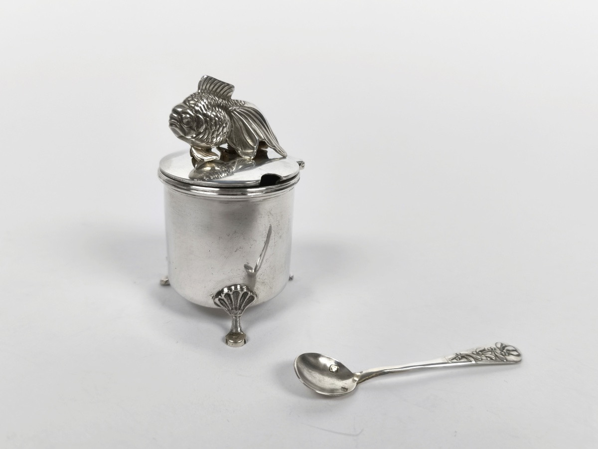 Lubin Paris : moutardier en argent massif décor de poisson japonais. Japon XXe ? -photo-3