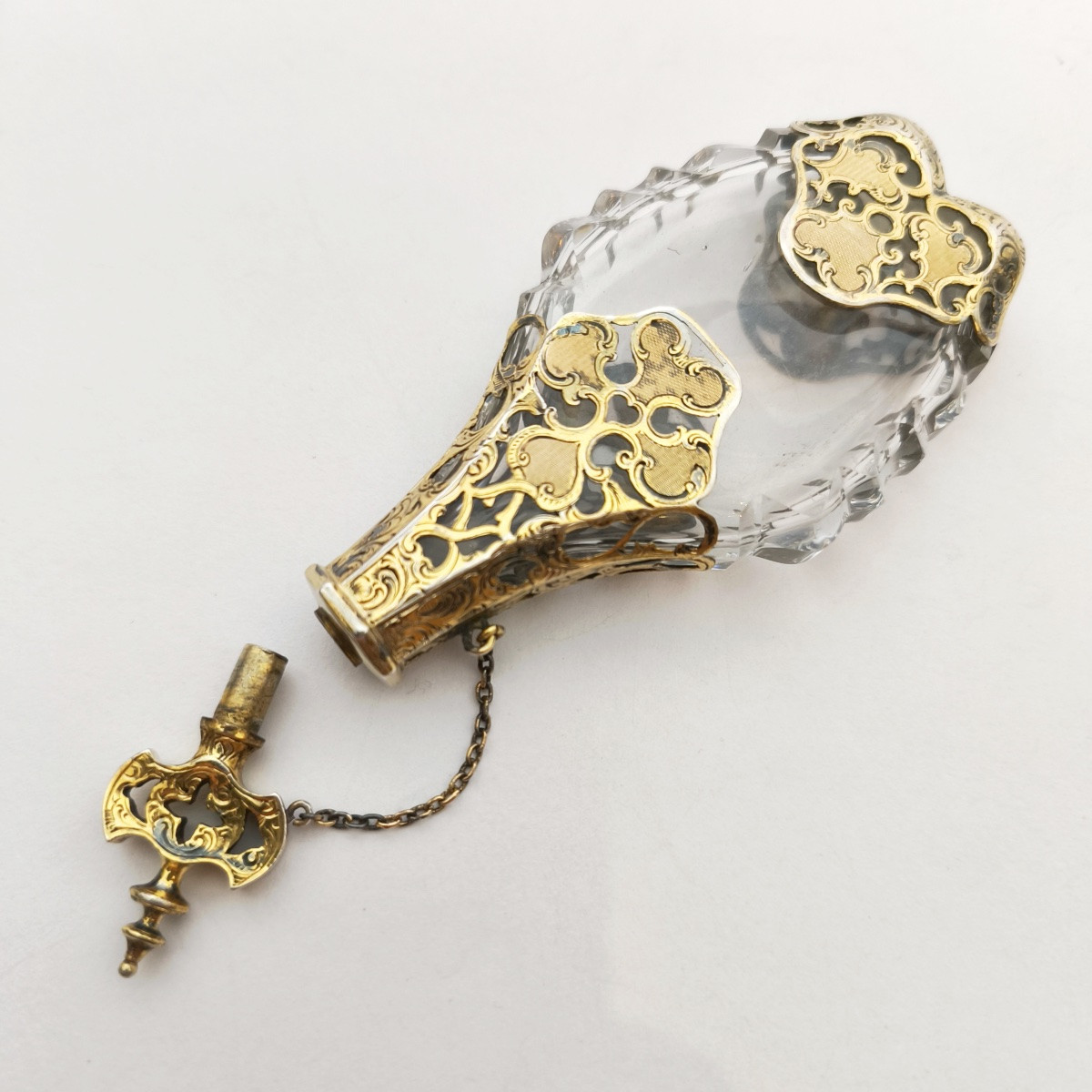 Large Salt Bottle In Glass Or Crystal And Solid Silver Vermeil. Napoleon III Period, 19th Century. -photo-1