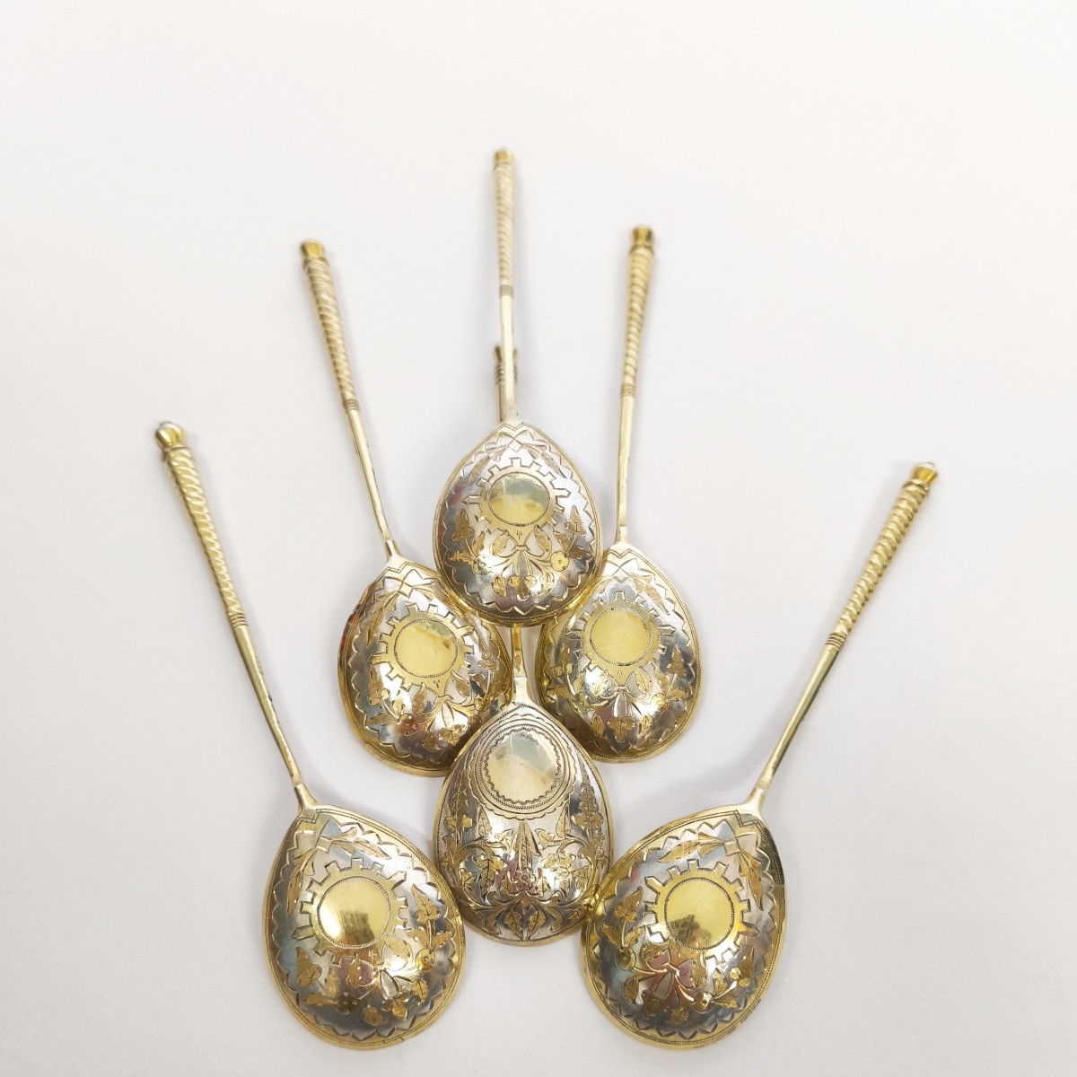 Set Of Large Caviar Spoons In Solid Silver And Russian Vermeil. Late 19th Century. -photo-1