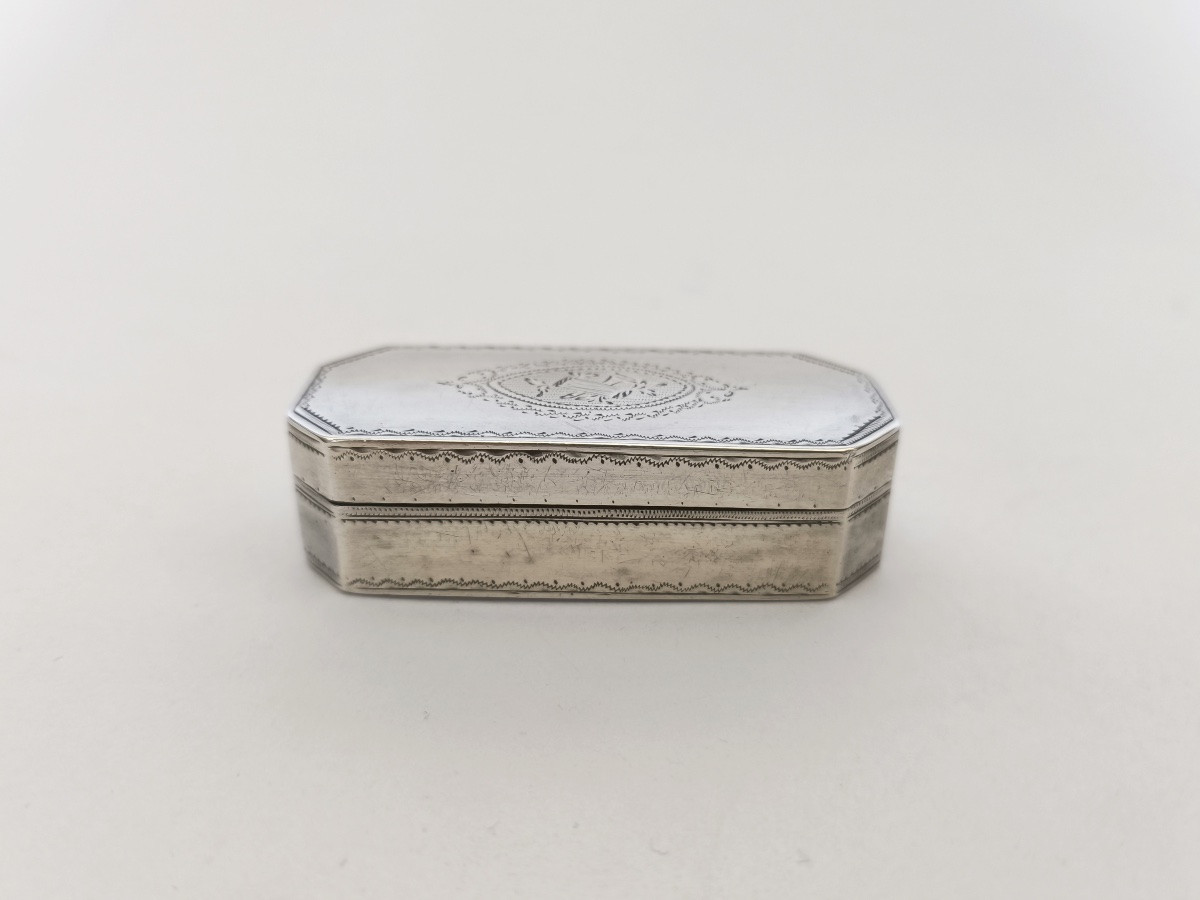 Boite tabatière en argent massif 1er coq, fin du XVIIIe ou début du XIXe siècle. Epoque Empire.-photo-2