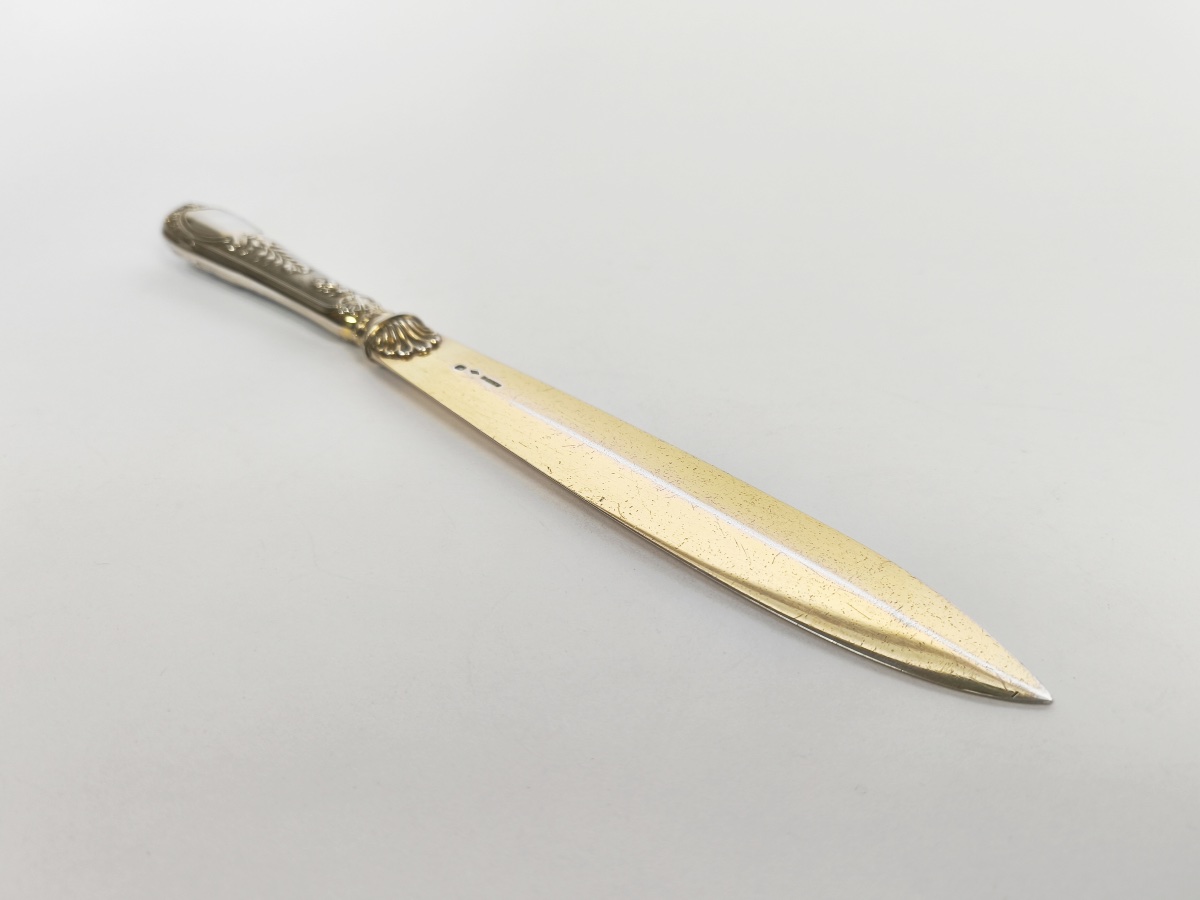 Odiot: Large Paper Cutter/letter Opener Made Of Solid Silver And Vermeil. Late 19th Century. -photo-5