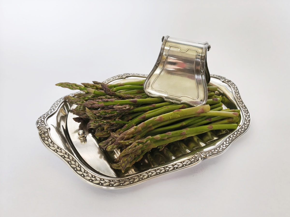 Puiforcat & Cailar Bayard: Silver-plated Asparagus Serving Dish And Tongs, St. Louis XVI Style