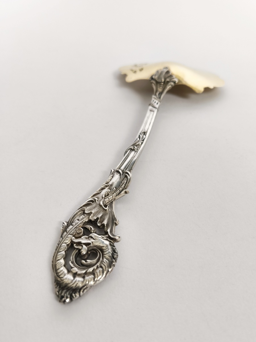 Veyrat: Solid Silver And Vermeil Snow Shovel, Decorated With A Chimera-dragon Motif. Late 19th Century-photo-2