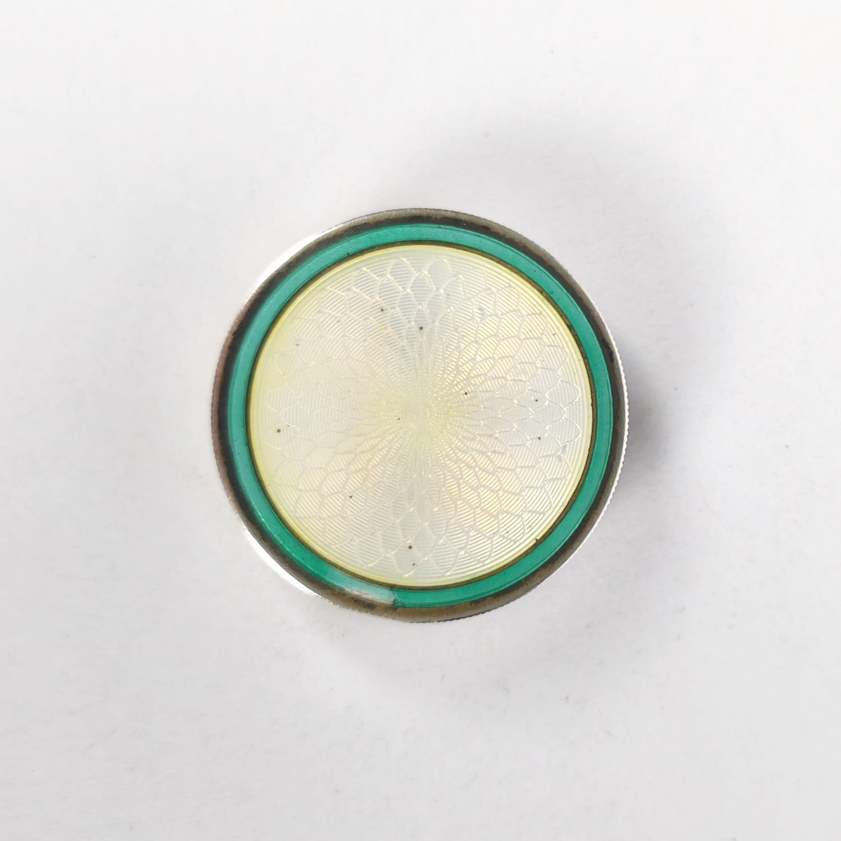 A Box For Candies, Sweets, Or Pills Made Of Solid Silver, Featuring A Guilloché Pattern, Enamel, And Vermeil. -photo-4