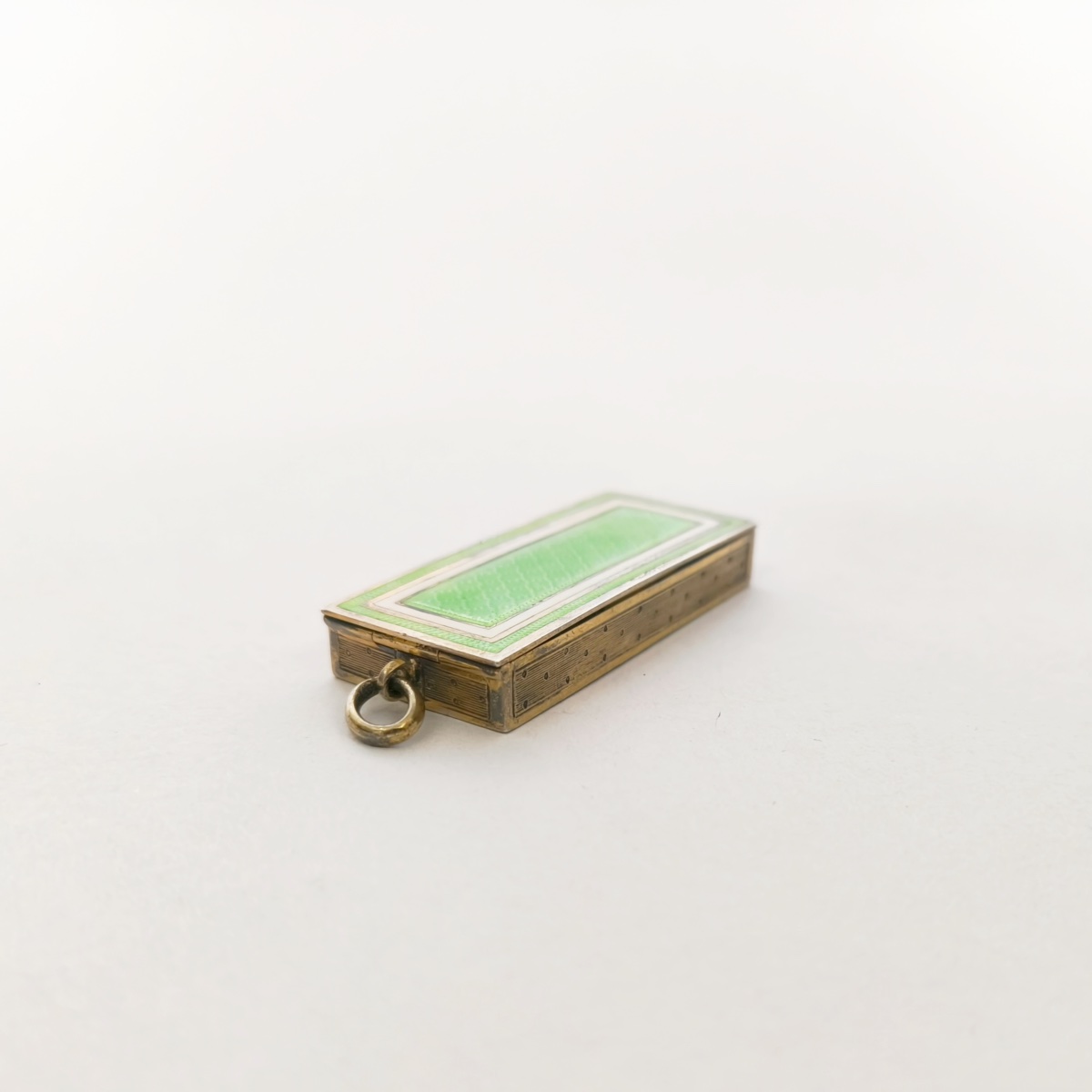 Essential Case / Sewing Box Made Of Solid Silver With Guilloché Engraving And Enamel, And Vermeil. Enamel