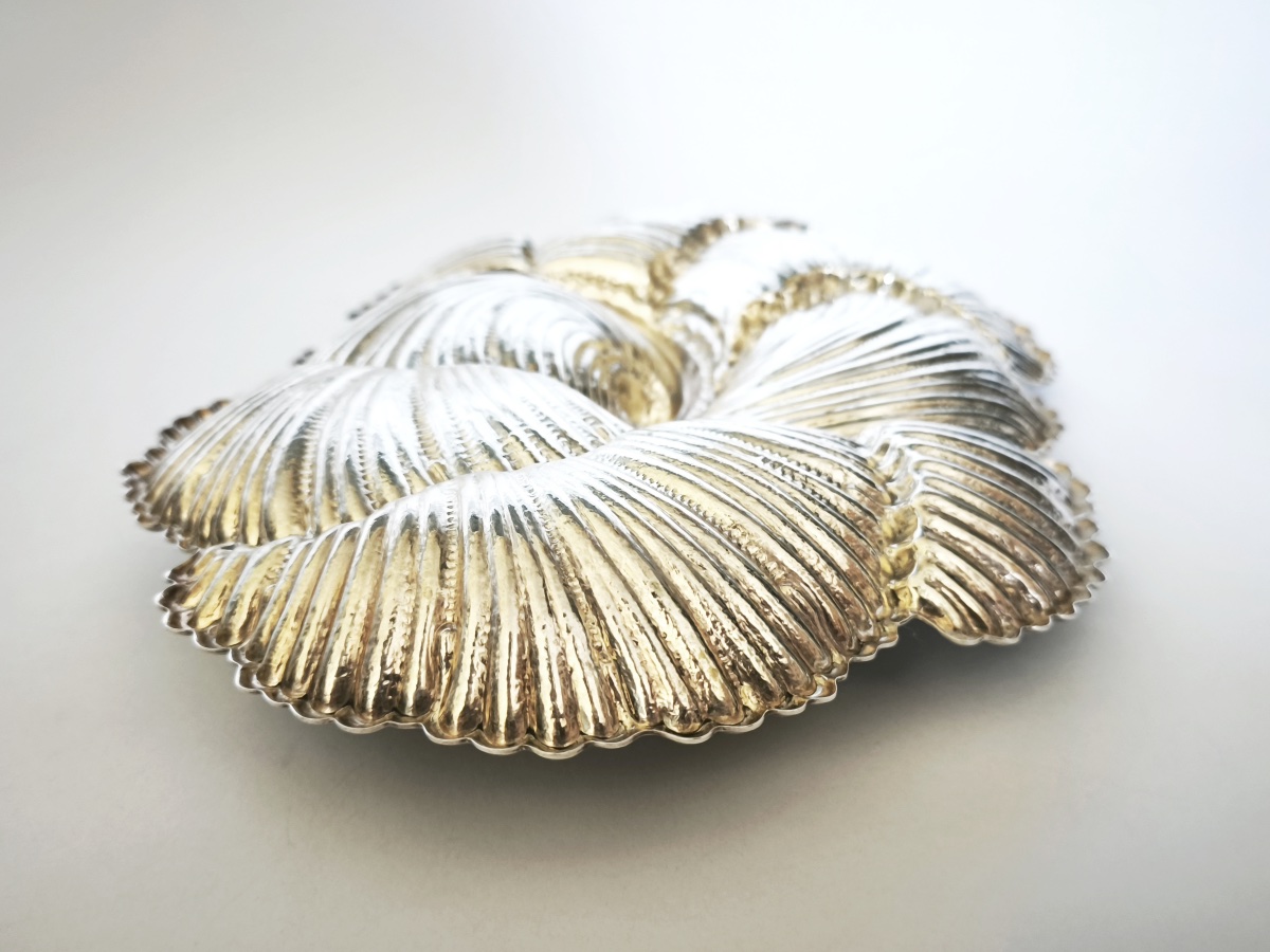 Buccellati : centre de table formant plat, modèle marina coquillage, en argent massif. Italie-photo-5