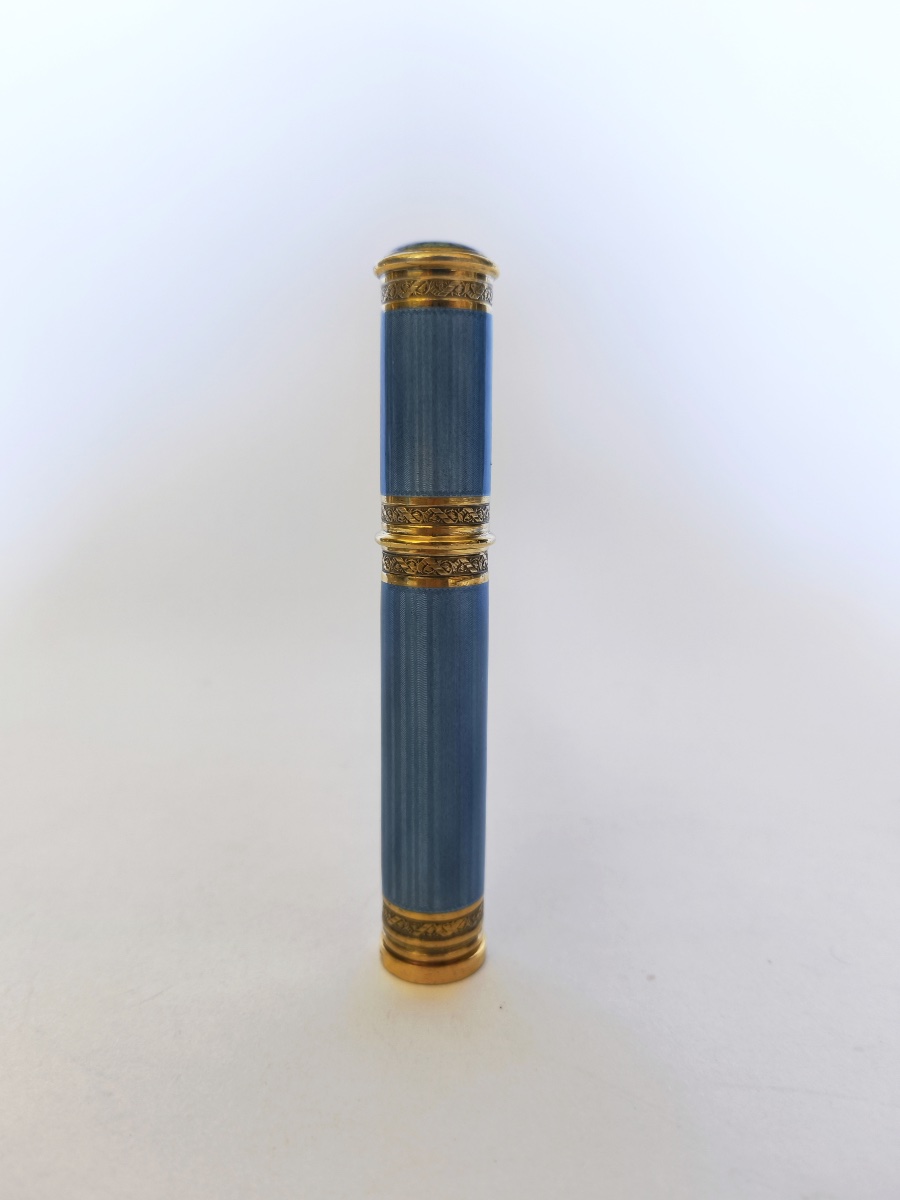 Aucoc : Etui à cire formant sceau en argent massif & vermeil guilloché et émaillé. C1900 Cachet-photo-4