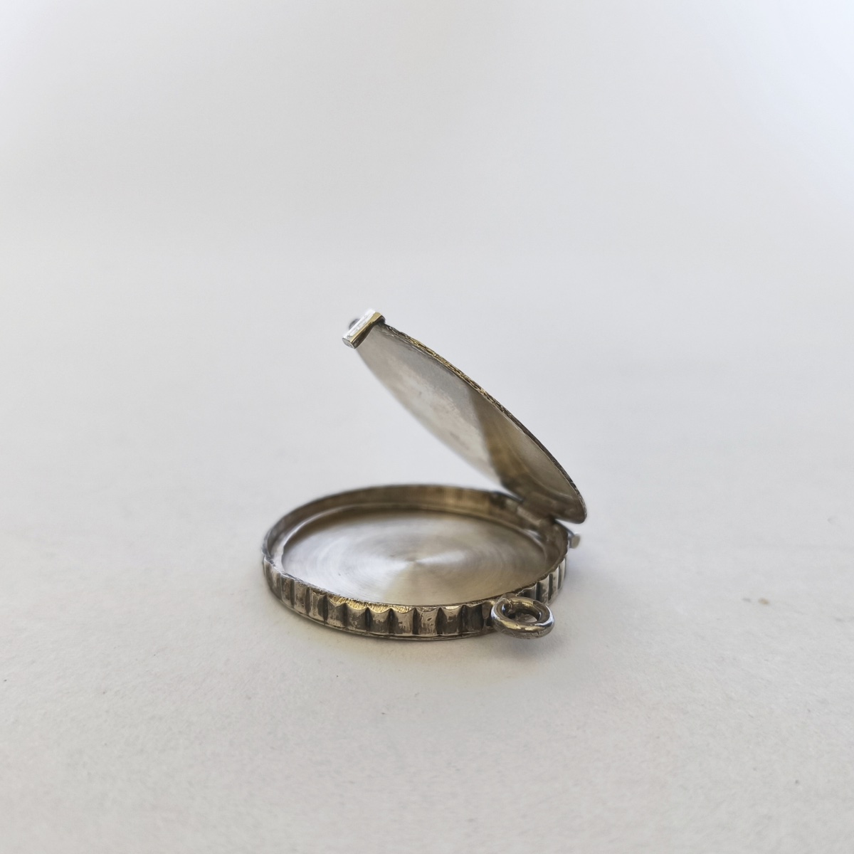 5-franc Hercules: Photo Pendant / Solid Silver Box. -photo-2