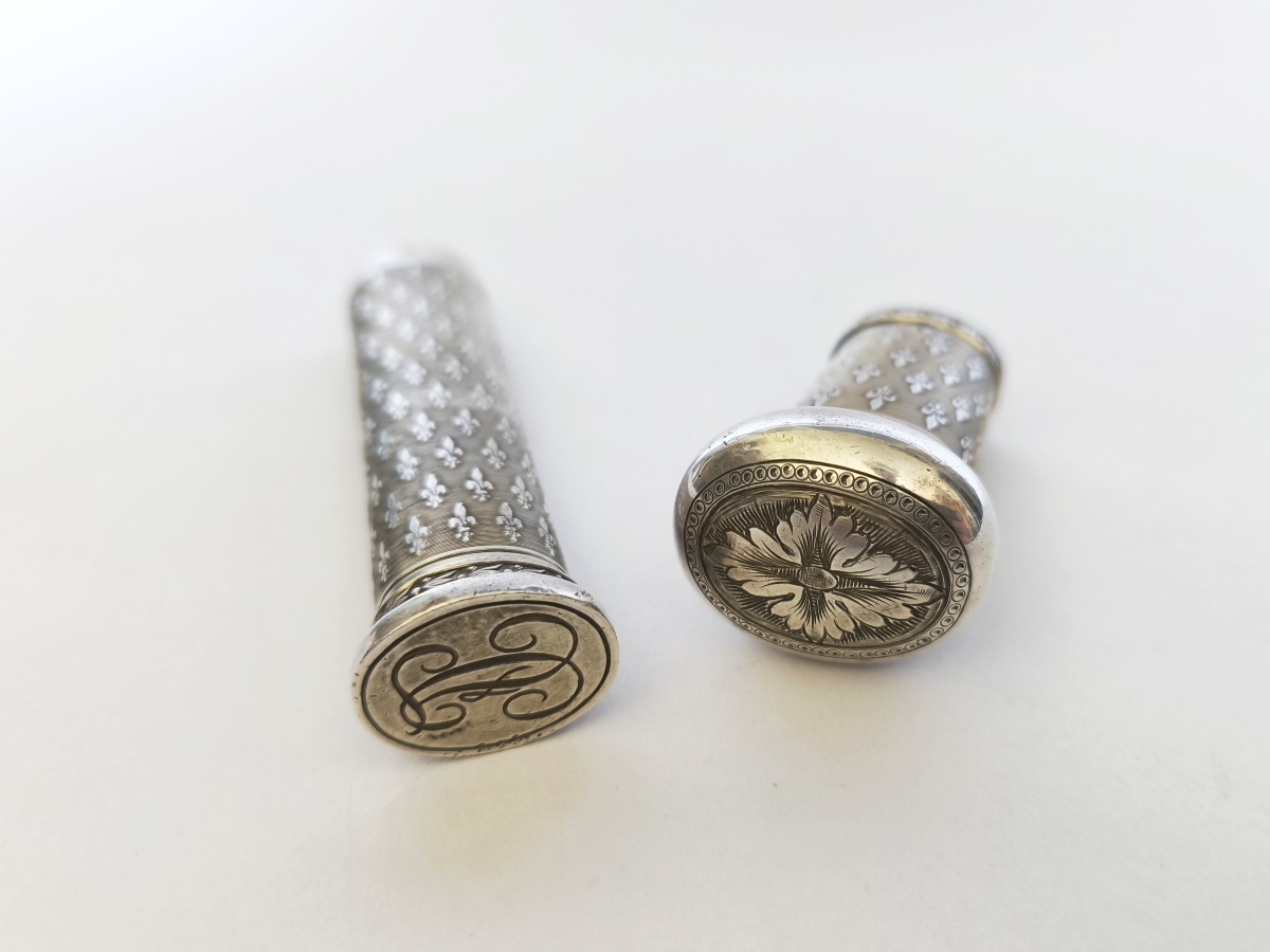 Large Wax Case / Message In Solid Silver & Vermeil, Seal. Fleur-de-lis Design. Roy Seal-photo-3
