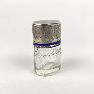 Gas Scheid / Franz Hiess & Sohne: Charming Perfume Bottle In Enamelled Sterling Silver And Crystal