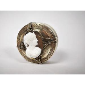 Gaston Bésegher : camée en agate du XIXe siècle s/ boite en argent & vermeil. Empire. 