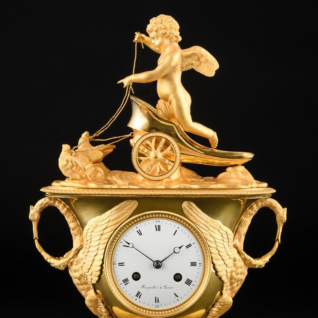 Fabulous Empire Clock “ Chariot Of Love Drawn By Doves ”-photo-2