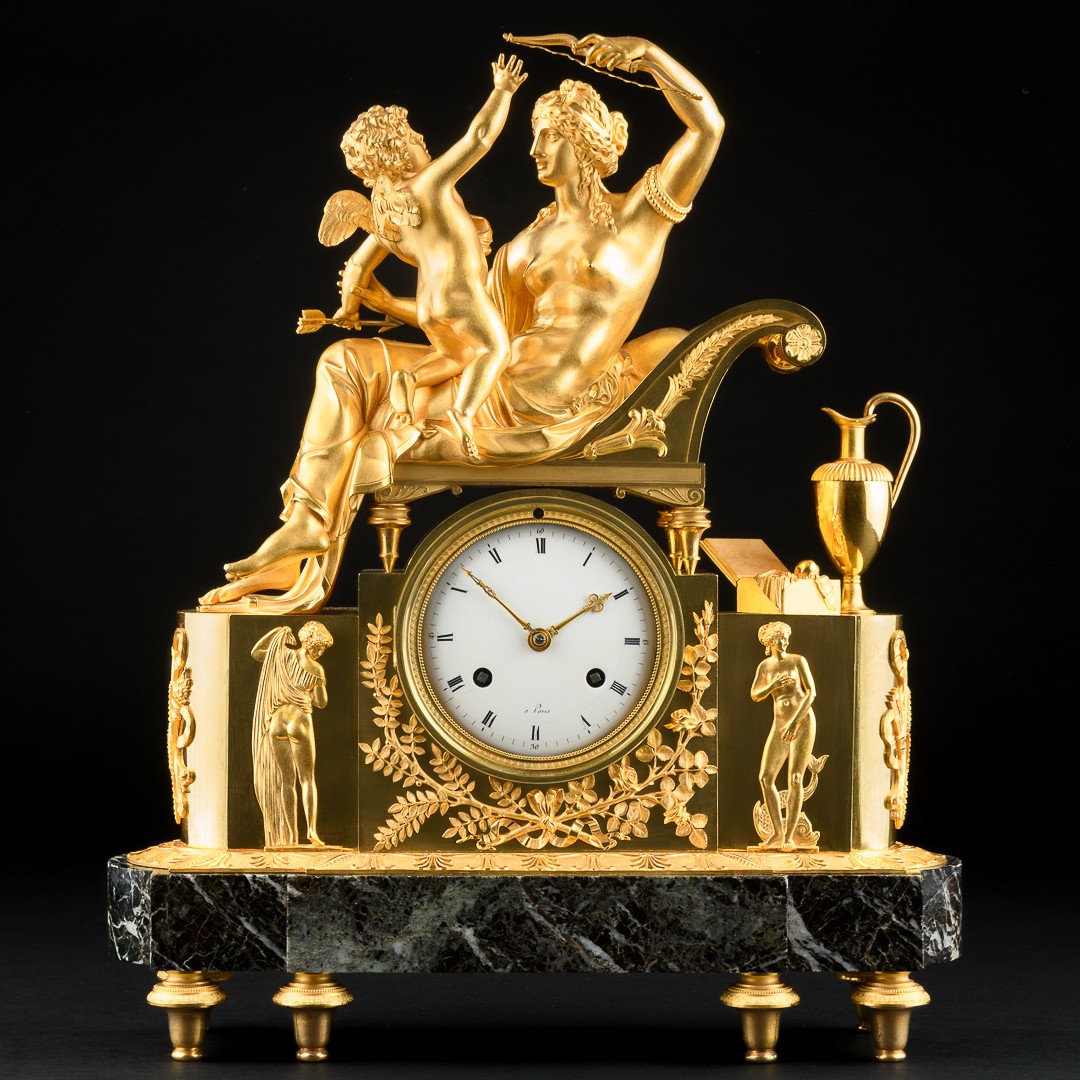 Rare Pendule Empire mythologique « Vénus désarmant l’Amour » - Vers 1810-photo-4