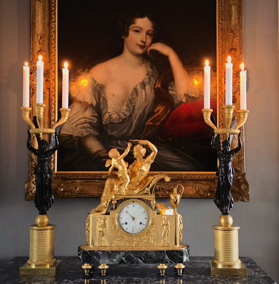 Rare Pendule Empire mythologique « Vénus désarmant l’Amour » - Vers 1810-photo-6