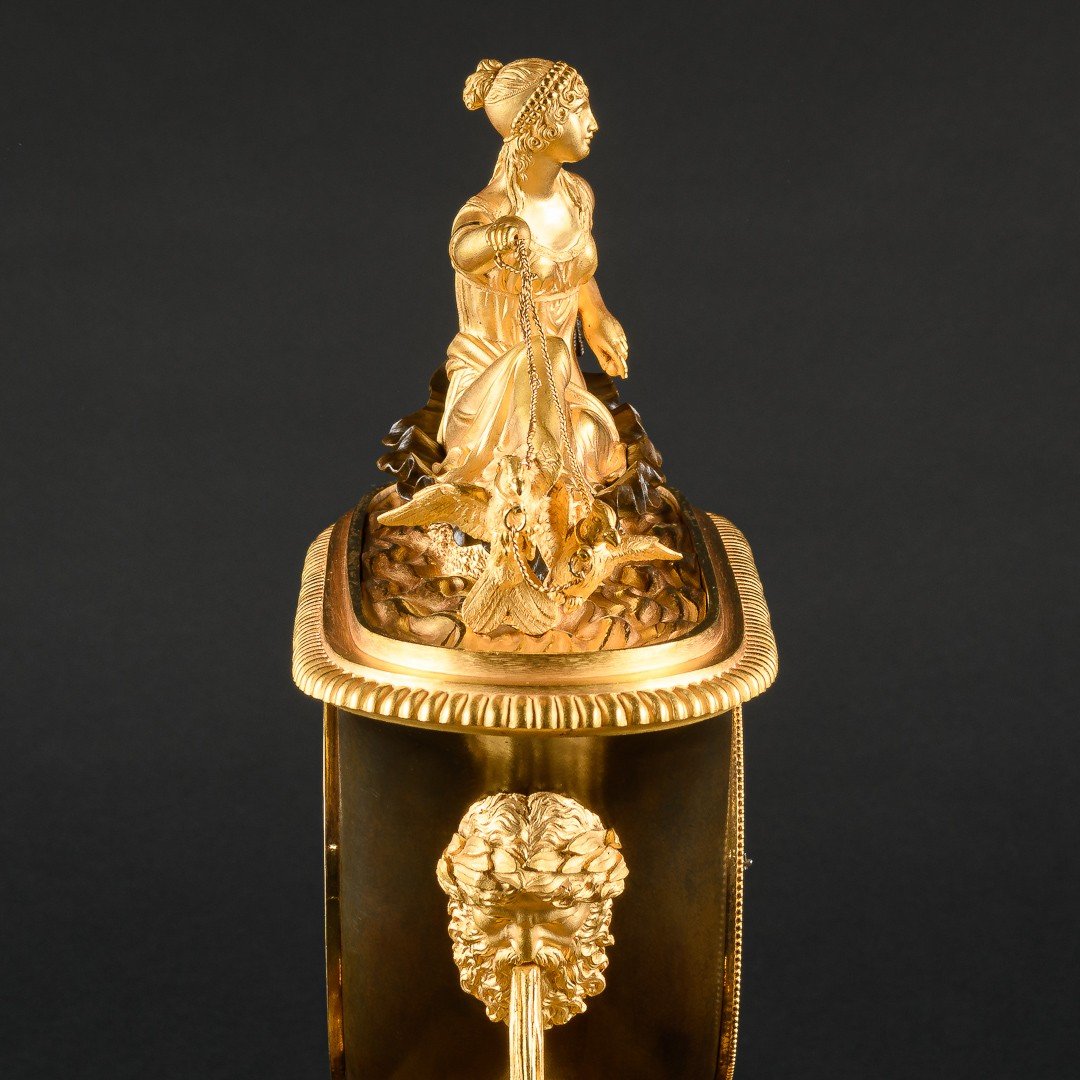 Model By Claude Galle - Signed By Bazile-charles Le Roy - Fascinating Empire Vase Clock With Venus In Her Chariot -photo-6