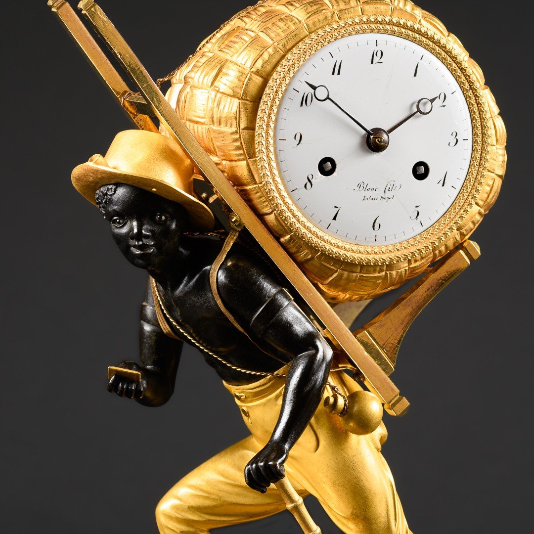 Extraordinary Empire Clock Le Portefaix After Design By Jean André Reiche-photo-1