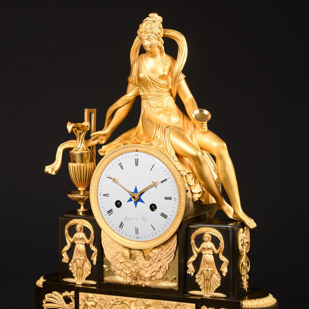  Époque Directoire (1795-1799) -  Pendule Mythologique Unique “ Hébé Échanson ” -photo-3