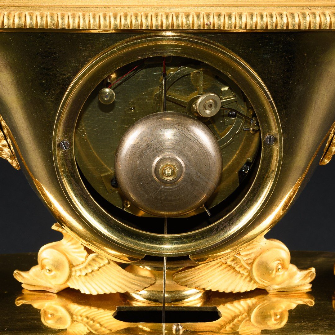 Modèle De Claude Galle - Empire Vase Clock With Venus In Her Chariot -photo-6