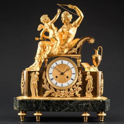 Rare  Pendule Empire  “VÉNUS SAISISSANT L’ARC D’AMOR” 